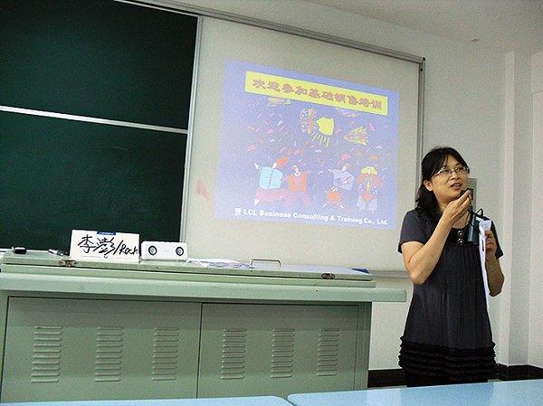 B10115627E7B91E5FBBF87F54D3_7DE6B537_B949.jpg?e=