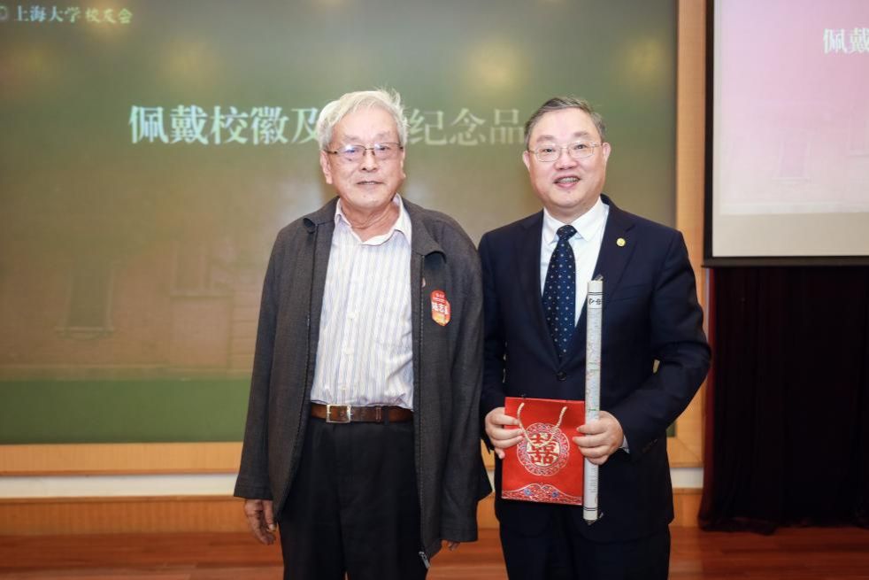 D89C115C13D28097E7EB6F4CE64_FAE244CA_E1EF